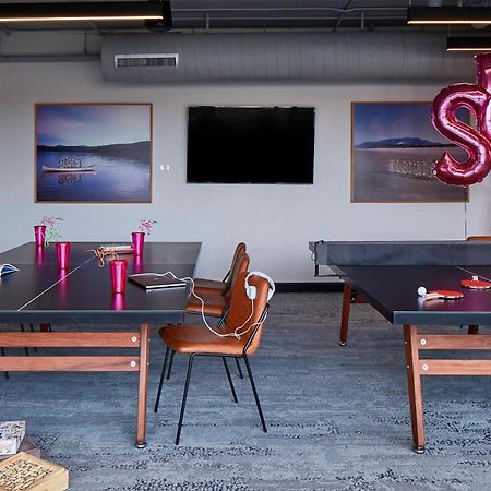 Moxy Denver Cherry Creek Dış mekan fotoğraf