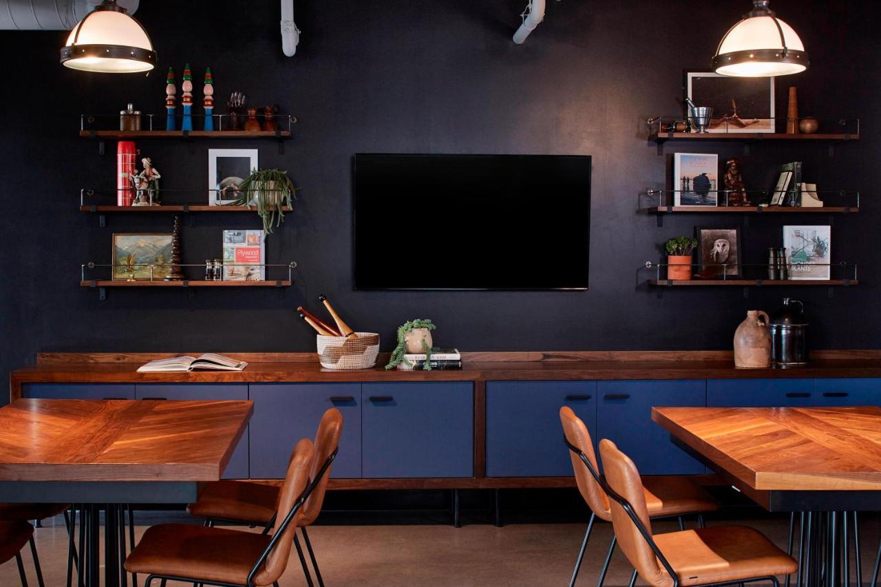 Moxy Denver Cherry Creek Dış mekan fotoğraf