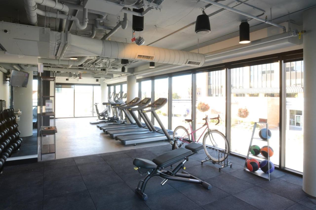 Moxy Denver Cherry Creek Dış mekan fotoğraf
